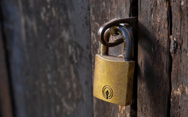 Website Showing “Not Secure”? The Free Fix, Explained